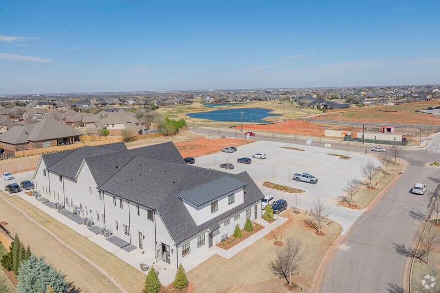 More Photos Of 3030 NW 164th, Edmond Medical For Lease