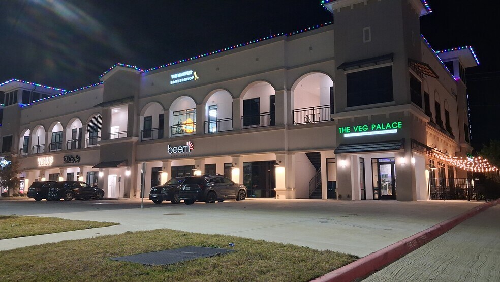 More Photos Of 4041 S Custer Rd, McKinney Storefront Retail Residential For Sale