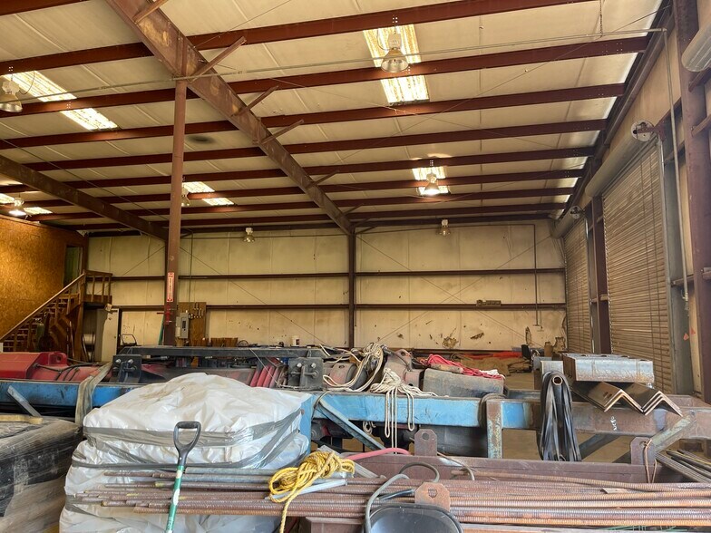 More Photos Of 1808 S Main St, Atmore Truck Terminal For Sale