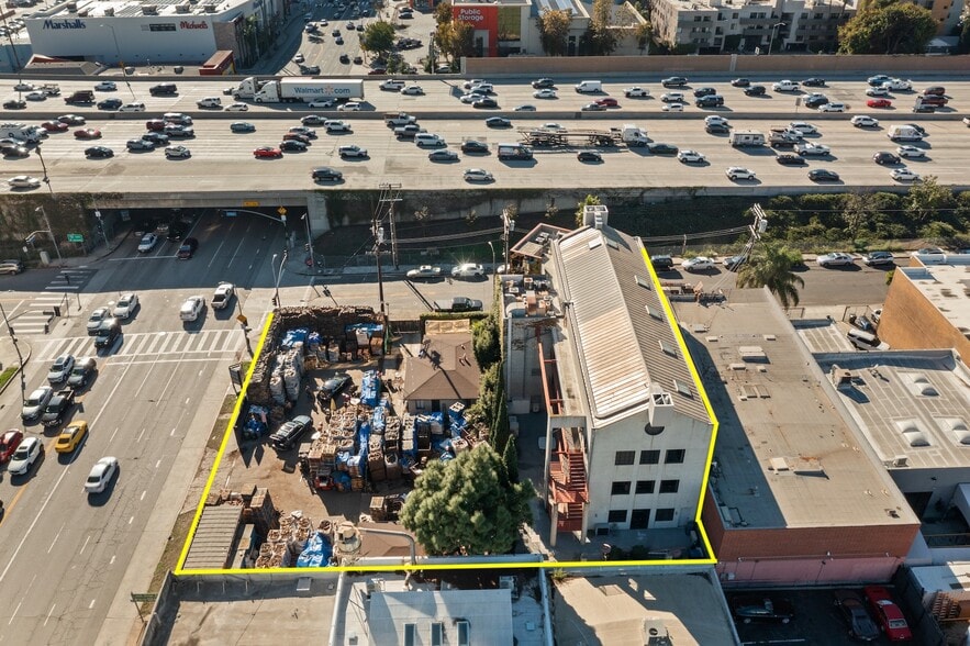 More Photos Of 2140 Cotner Ave, Los Angeles Loft Creative Space For Sale