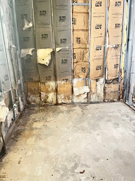 More Photos Of 10019 S Western Ave, Chicago General Retail For Sale