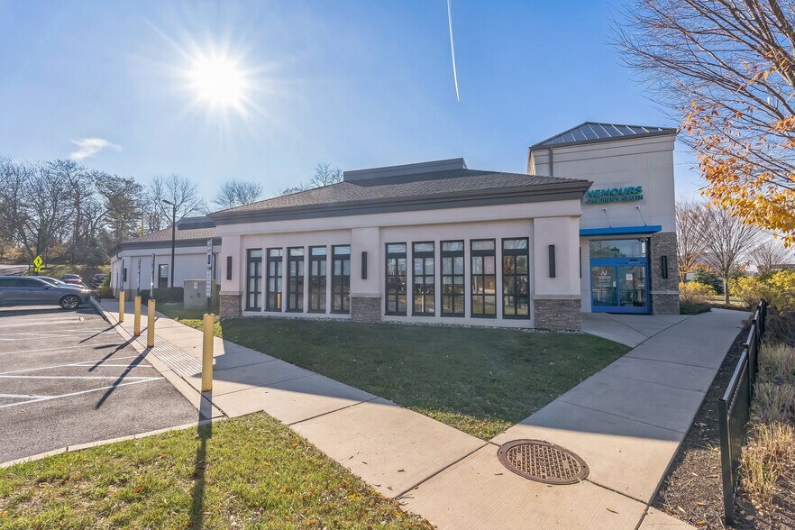 More Photos Of 1676 E Lancaster Ave, Paoli Freestanding For Sale