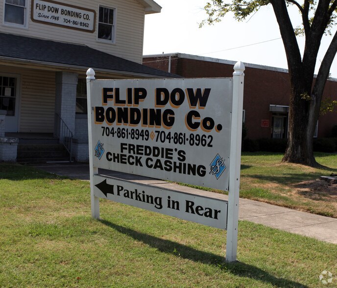 More Photos Of 416 S Broad St, Gastonia Office Residential For Sale