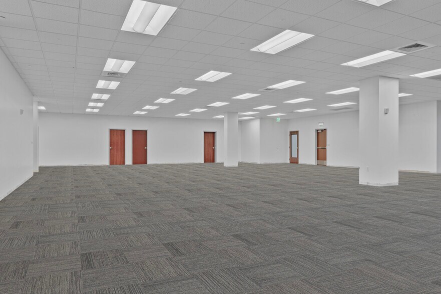 More Photos Of 4215 S Riverboat Rd, Salt Lake City Office For Lease