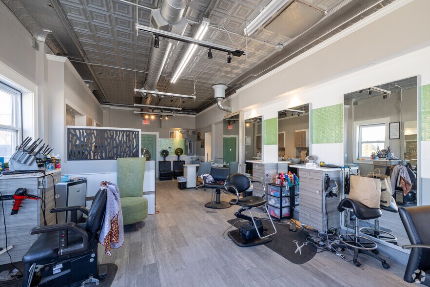 More Photos Of 2860, 2870 & 2880 Coolidge Hwy, Berkley General Retail For Sale