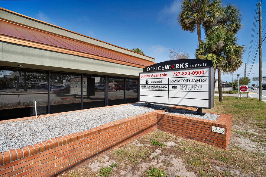 More Photos Of 5666 Seminole Blvd, Seminole Office For Sale