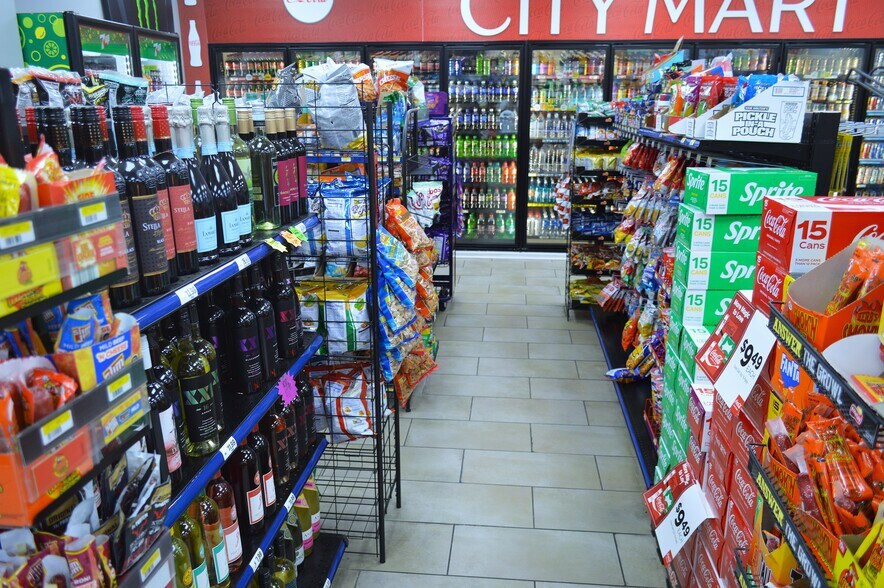 More Photos Of 341 S Main St, Bishopville Service Station For Sale