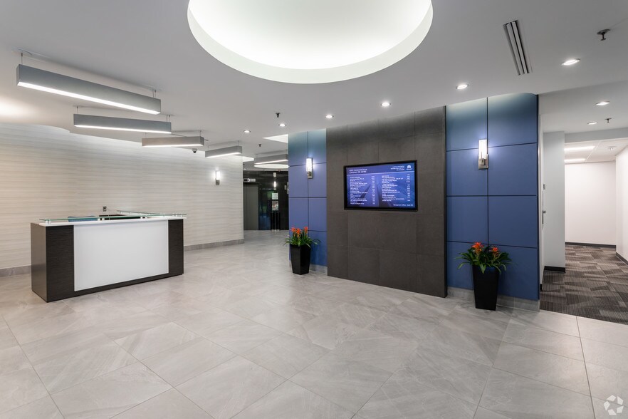 More Photos Of 8201 Corporate Dr, Landover Office For Lease