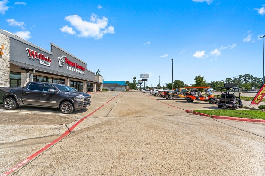 More Photos Of 26333 I-45, The Woodlands Storefront Retail Office For Sale
