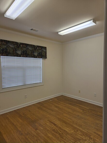More Photos Of 1875 Old Alabama Rd, Roswell Office For Lease