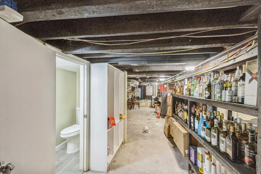 More Photos Of 541 Union Ave, Paterson Storefront Retail Residential For Sale