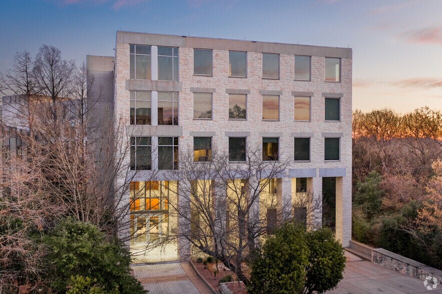 More Photos Of 2600 Via Fortuna, Austin Unknown For Lease
