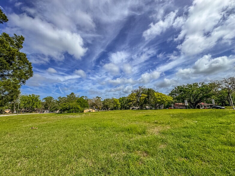 More Photos Of 615 Old Hospital Dr, Brooksville Land For Sale