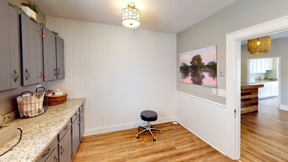 More Photos Of 140 W Front St, Perrysburg Office For Sale