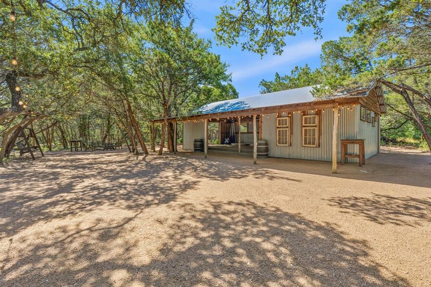 More Photos Of 1770 N Elder Hill Rd, Driftwood Specialty For Sale