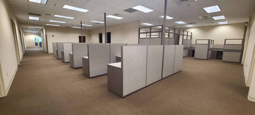 More Photos Of 51-53 Kenosia Ave, Danbury Office For Lease