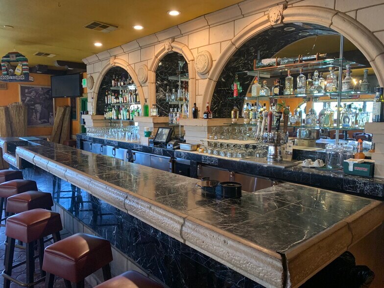 More Photos Of 2490 Fair St, Chico Restaurant For Lease