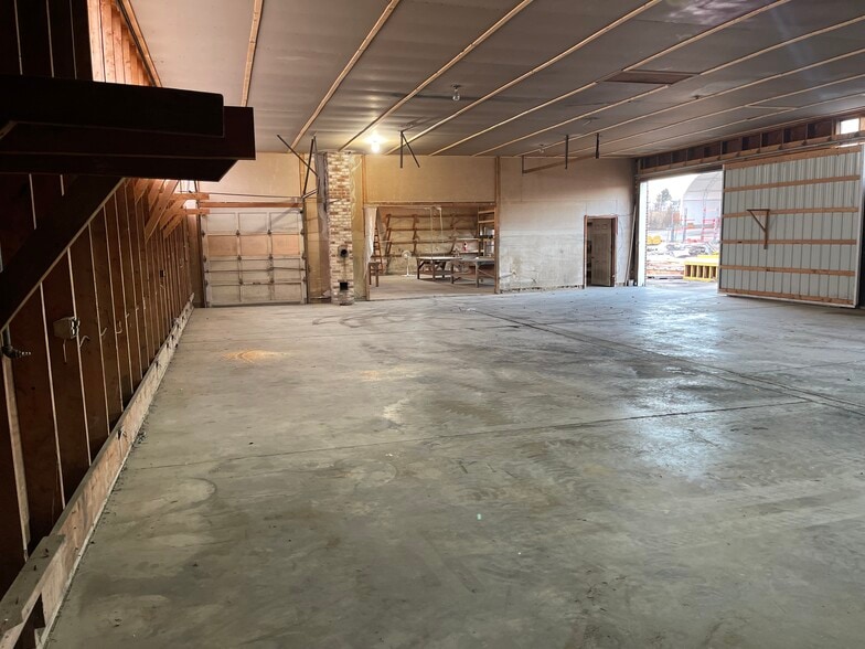 More Photos Of 3737 Lincoln Way W, Chambersburg Flex For Lease