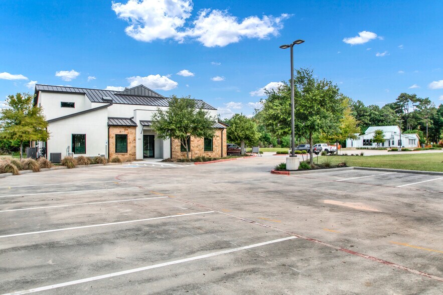 More Photos Of 9070 Gleannloch Forest Dr, Spring Medical For Lease