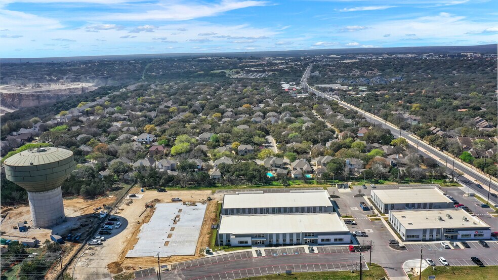 More Photos Of 4318 De Zavala Rd, San Antonio Office For Lease