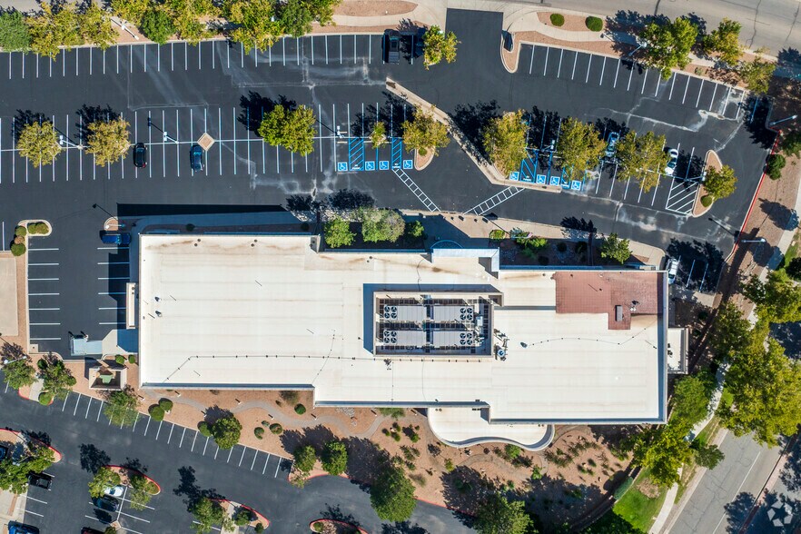 More Photos Of 4900 Lang Ave NE, Albuquerque Office For Lease