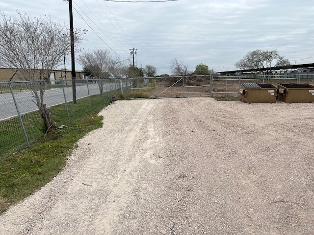 More Photos Of 1710 N Closner Blvd, Edinburg Land For Lease