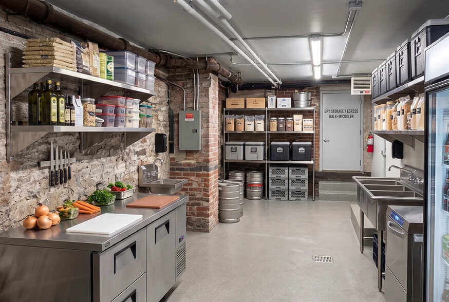 More Photos Of 43 Murray St, New York Apartments For Lease