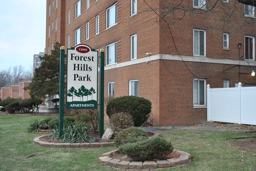 More Photos Of 13995-14015 Superior Rd, Cleveland Apartments For Sale