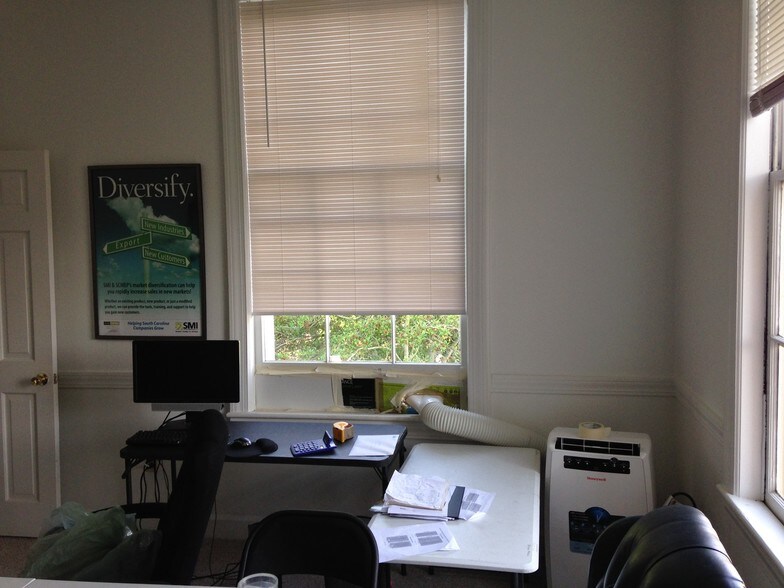 More Photos Of 635 E Bay St, Charleston Office Residential For Lease