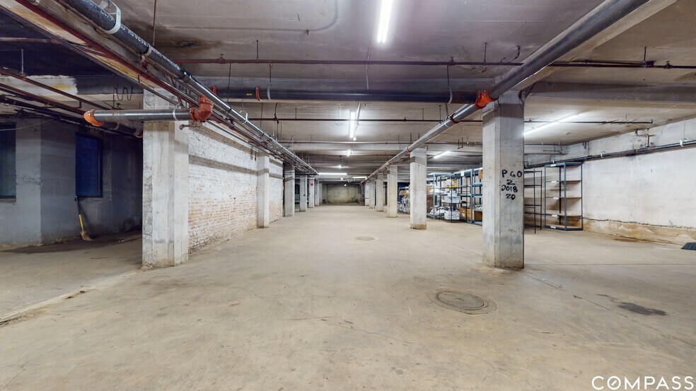 More Photos Of 2241 S Wabash Ave, Chicago Loft Creative Space For Sale