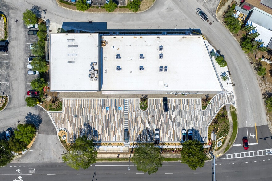 More Photos Of 4907 Big Island Dr, Jacksonville General Retail For Lease