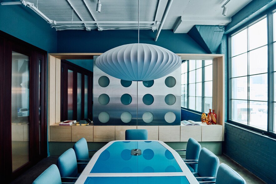 More Photos Of 700 8th Ave S, Nashville Office For Sale