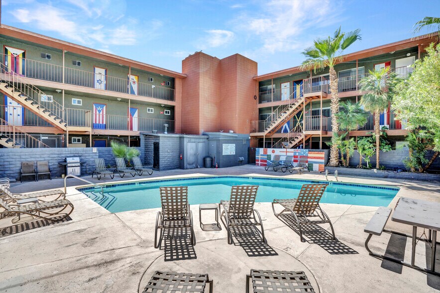 More Photos Of 1322 Fremont St, Las Vegas Hospitality For Sale