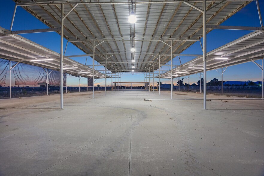 More Photos Of 8661 Herring Rd, Bakersfield Land For Sale