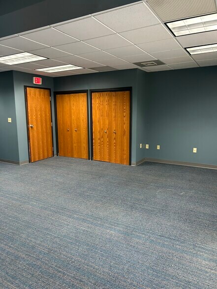 More Photos Of 101 Bradford Rd, Wexford Medical For Lease