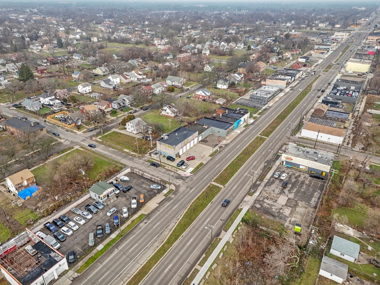 More Photos Of 14801-14835 Livernois Ave, Detroit Auto Repair For Sale