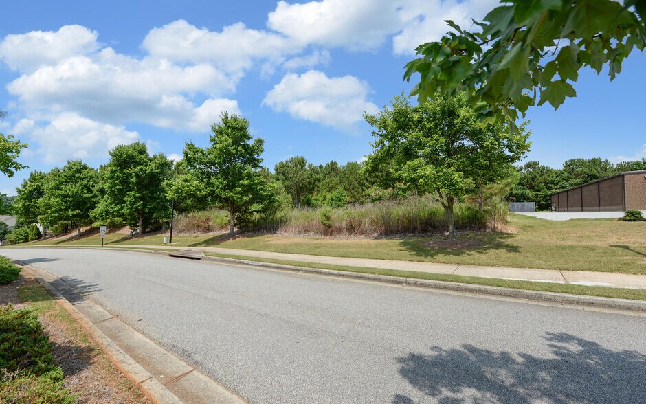 More Photos Of 40 Jackson Ave, Braselton Land For Sale