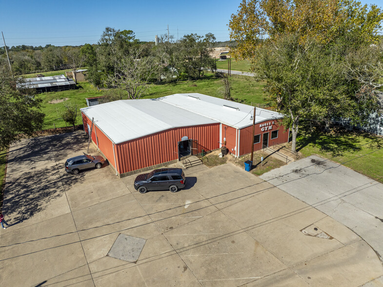 Primary Photo Of 1104 S Masonic St, Bellville Health Club For Sale