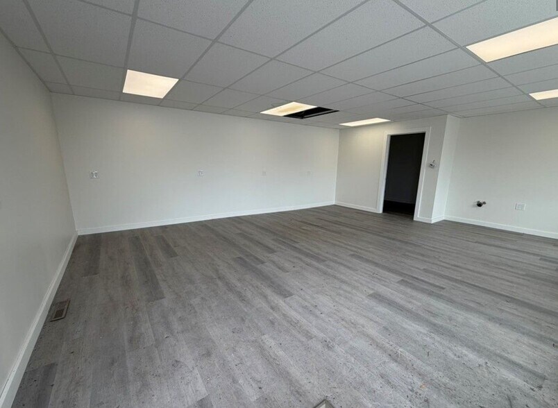 More Photos Of 5455 Transit Rd, Depew Storefront Retail Residential For Lease