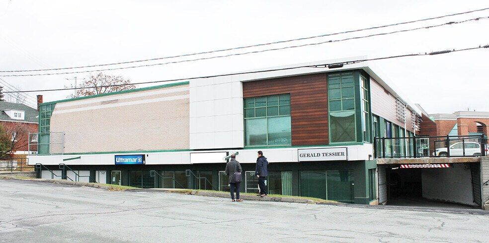 More Photos Of 747-805 Rue King E, Sherbrooke Office For Lease