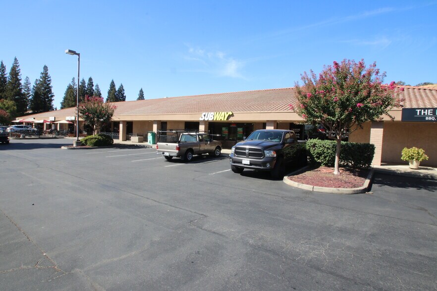 More Photos Of 7238-7268 Murieta Dr, Rancho Murieta Restaurant For Sale