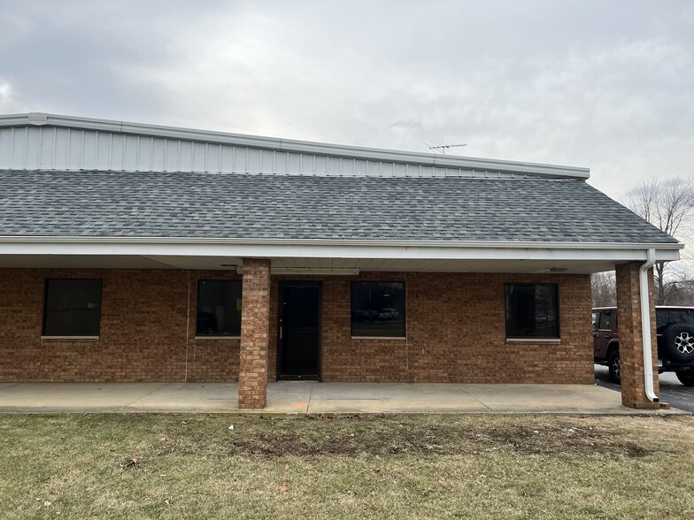 Primary Photo Of 25210 W Reed, Channahon Office For Lease