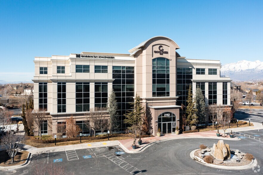 More Photos Of 2162 W Grove Pky, Pleasant Grove Office For Sale