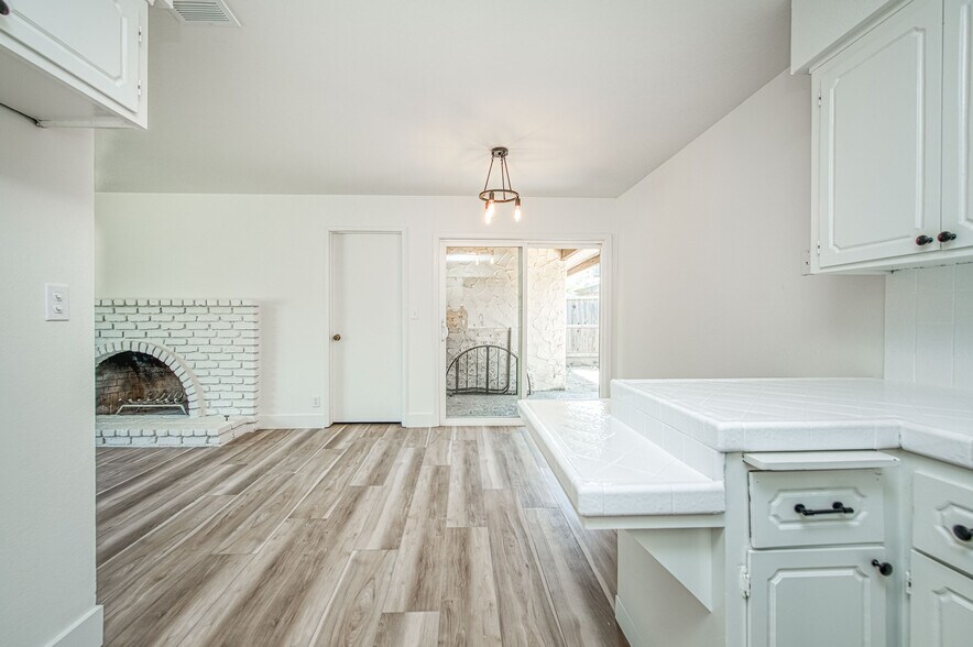 More Photos Of 523 W Mesa Ave, Clovis Apartments For Sale