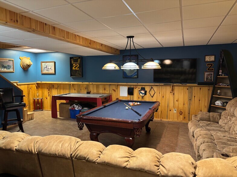 More Photos Of 7332 S M-37, Baldwin Hotel For Sale