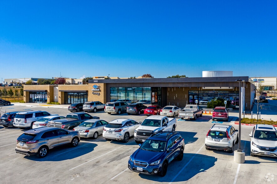 More Photos Of 2430 S Interstate 35, San Marcos Storefront Retail Office For Lease