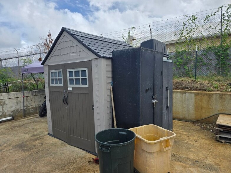 More Photos Of 4321 Lawehana St, Honolulu Land For Lease