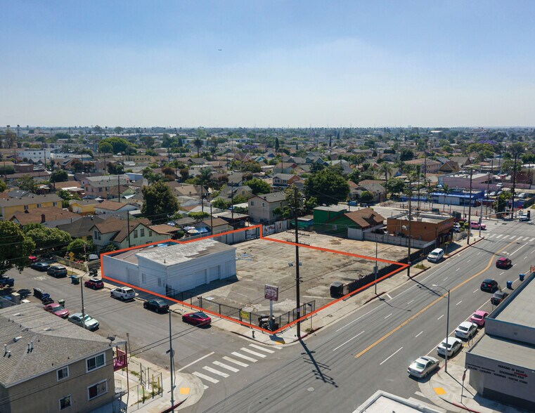 Primary Photo Of 110 E 62nd St, Los Angeles Auto Repair For Lease