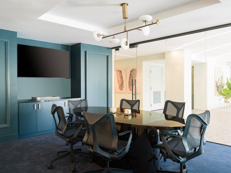 More Photos Of 1800 Beverly Blvd, Los Angeles Apartments For Lease