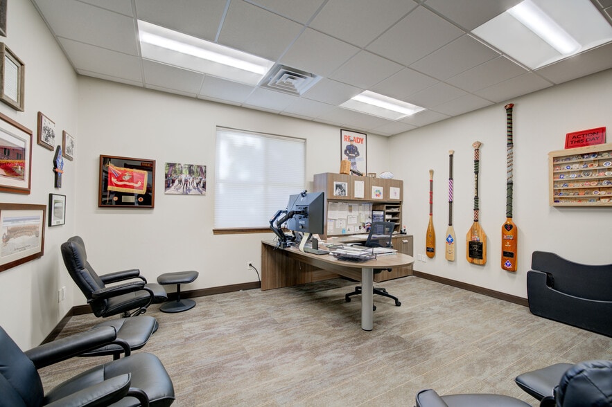 More Photos Of 351 Evergreen Dr, Bozeman Office For Sale